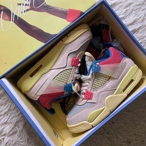Jordan 4 union guava ice Sz 5.5